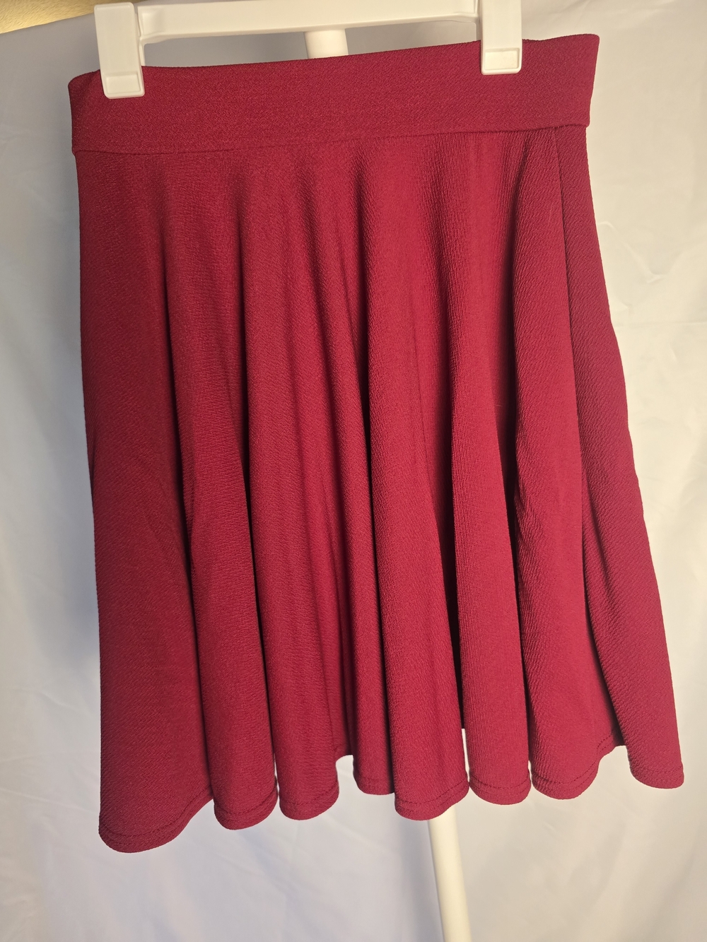 Women's Berry Red Skater Skirt Size Large